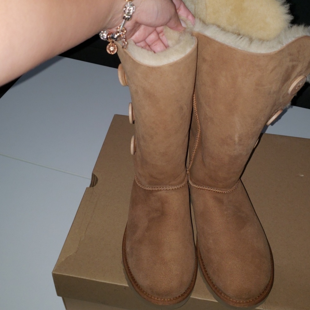 UGG boots bailey button triplet II - Picture 7 of 8